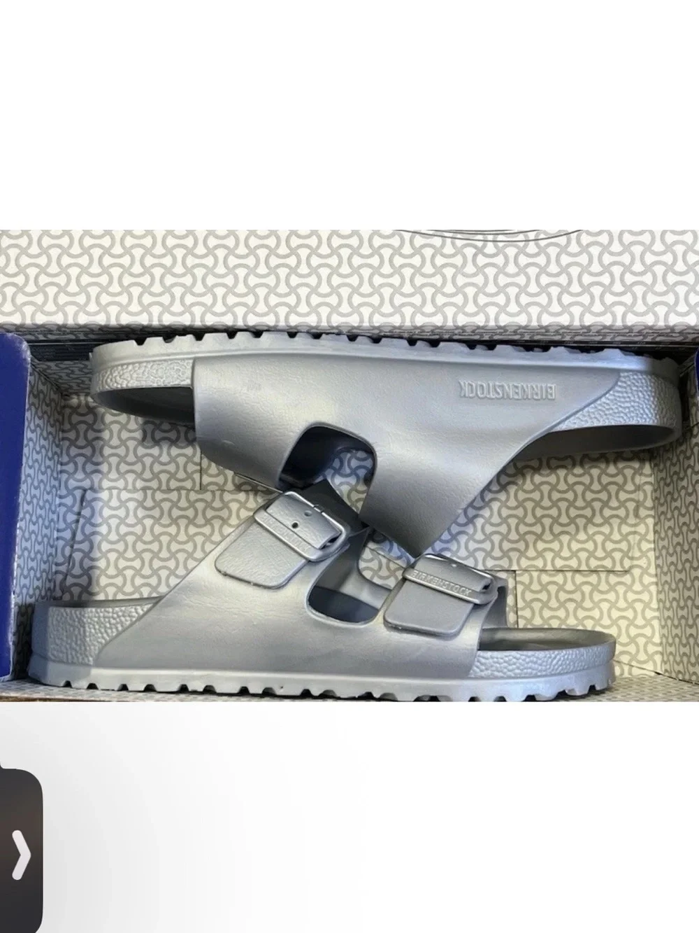 Birkenstock Arizona Sandals Size EU 39 US 8 Women’s Silver Narrow